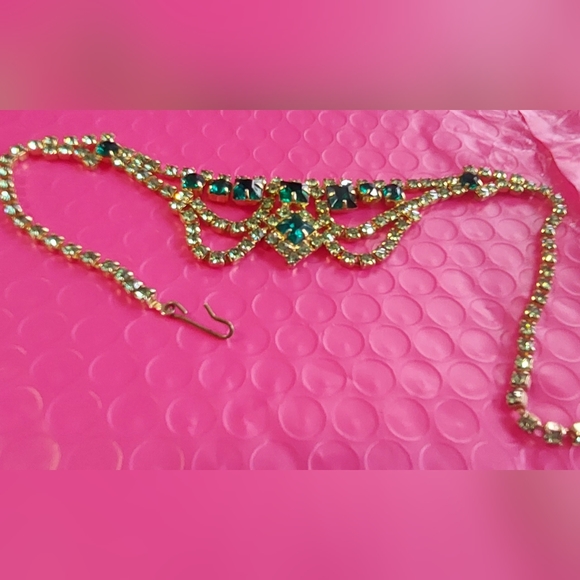 Vintage green rhinestone choker - Picture 4 of 8